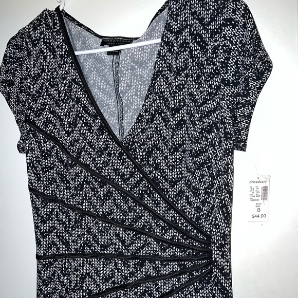 Dress Barn Size 8 - Picture 2 of 2